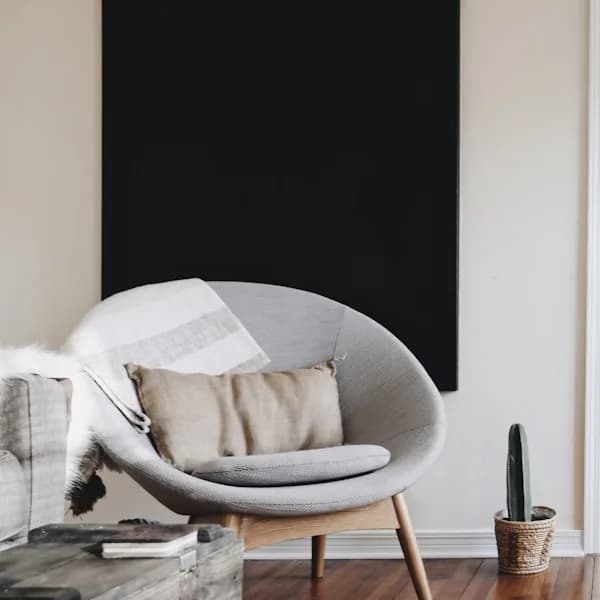 Front view: Floating Wall Shelf Set for home organizers and home decor from Sesoris