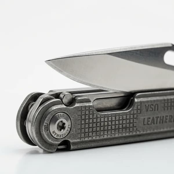 Product detail: Multi-Tool Pocket Knife for multifunction tools and home gadgets from Sesoris