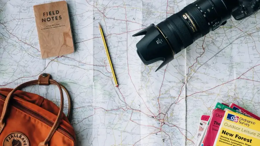 Three packing methods for packing cubes - rolling, folding, and bundling